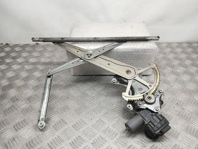 8572033360 TOYOTA Мотор стеклоподъемника двери задней левой купить в Черновцы