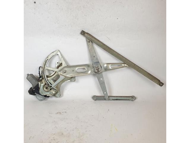 8572048070 TOYOTA Мотор стеклоподъемника двери передней левой купить в Ирпень