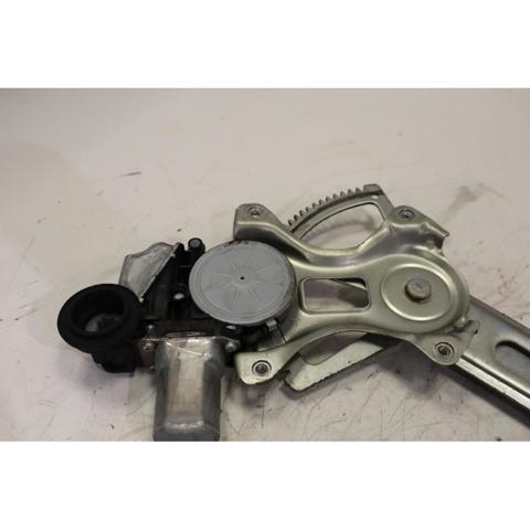 8572048070 TOYOTA Мотор стеклоподъемника двери передней левой купить в Полтава
