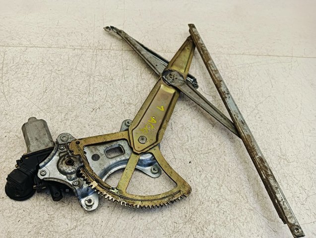 8572052110 TOYOTA Мотор стеклоподъемника двери передней левой купить в Харьков