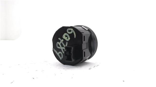 8586008C00 SSANG YONG купить в Украина