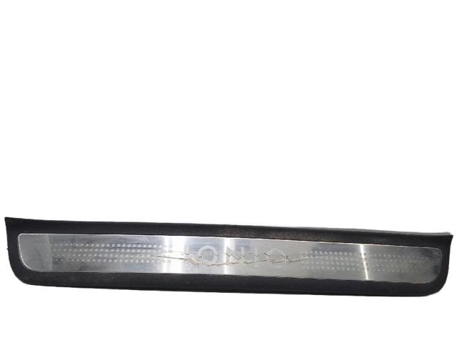 HYUNDAI 85883G2500 в наличии Тернополь