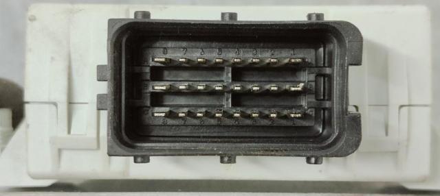 Relê de controlo de limpador pára-brisas Toyota Avensis 2 T25