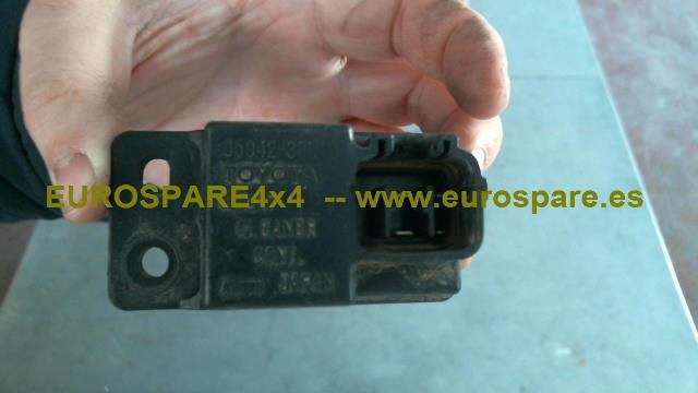 Relê de controlo de limpador pára-brisas Toyota Avensis LCM