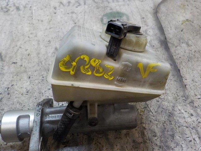 Cilindro mestre do freio Volvo V70 1 LV