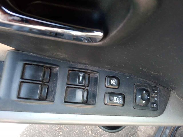 Controle da janela frontal esquerda para Mitsubishi Outlander II (cw_w) (2007-2012) 2.2 Di-D 4WD 4HN 8608A060
