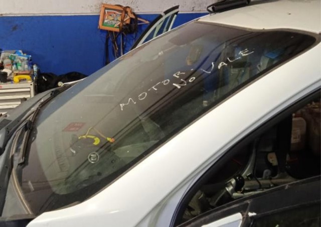 861103U040 HYUNDAI Лобовое стекло купить в Ужгород