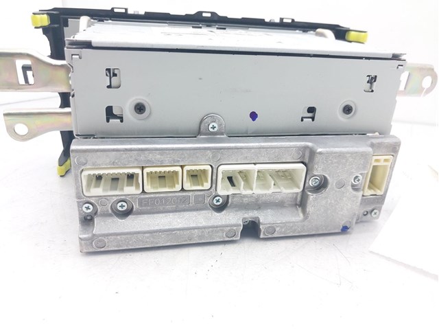 Aparelhagem de som (rádio AM/FM), universal 8612002A70 Toyota