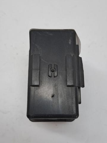 SUBARU 86121FJ002 в наличии Черкассы