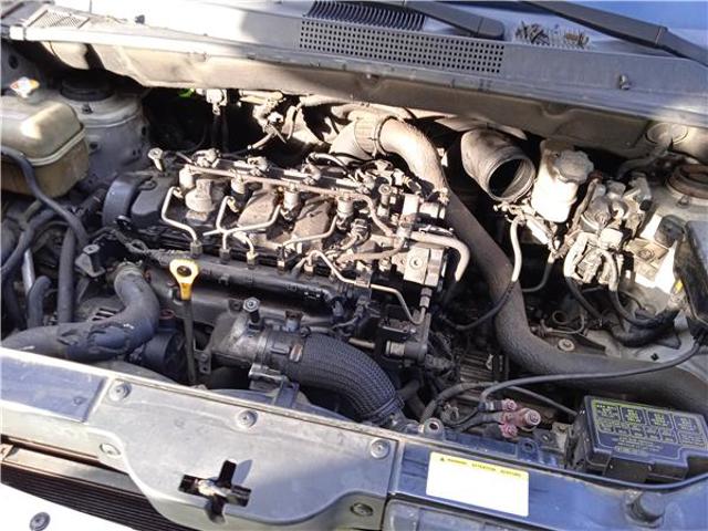 HYUNDAI 861502E010 Решетка дворников в наличии Киев