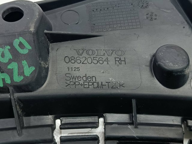 8620564 Кронштейн бампера переднего правый купить Одесса