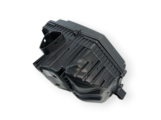 8626061 VOLVO Корпус воздушного фильтра купить в Житомир