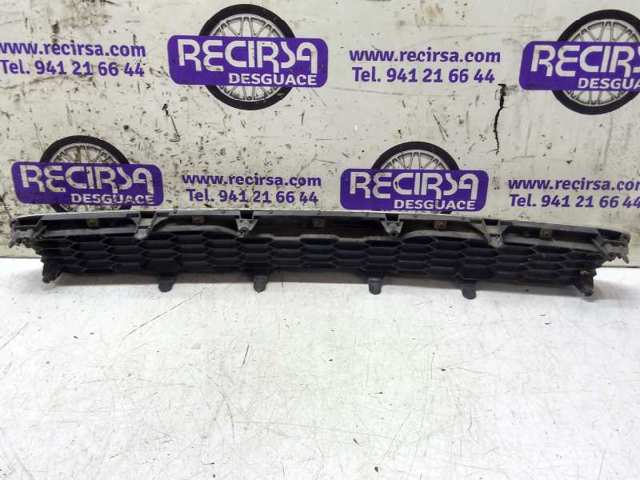 HYUNDAI 863512K050 Решетка радиатора в наличии Чернигов