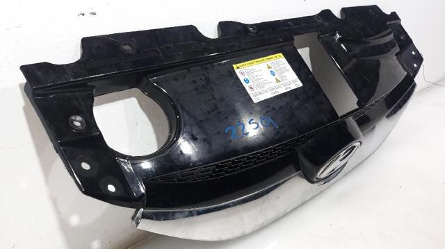 HYUNDAI 863512Y000 Решетка радиатора в наличии Хмельницкий