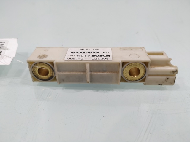 VOLVO 8651755 Датчик удара в наличии Николаев
