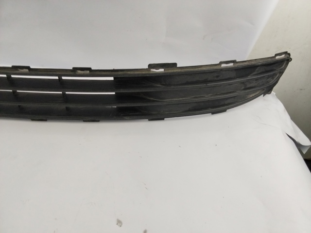 865221G000 HYUNDAI Решетка бампера купить в Харьков