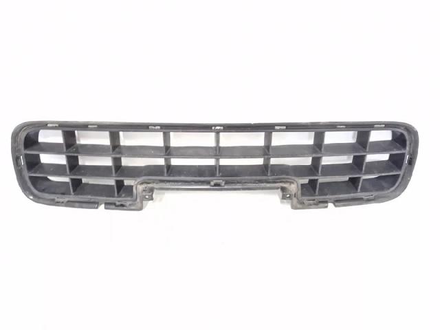 HYUNDAI 865611F001 Решетка бампера переднего в наличии Хмельницкий