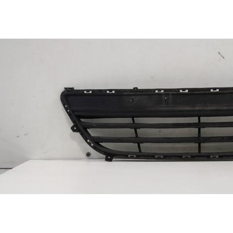 865614P500 HYUNDAI Решетка радиатора купить в Николаев