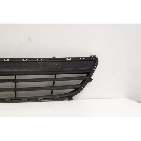HYUNDAI 865614P500 Решетка радиатора в наличии Киев