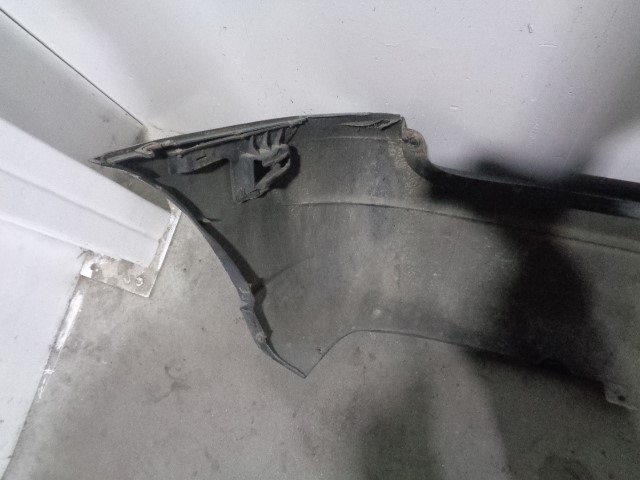 Pára-choque traseiro 8661117010 Hyundai/Kia