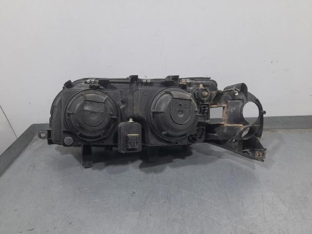 VOLVO 8662856 Фара правая в наличии Запорожье