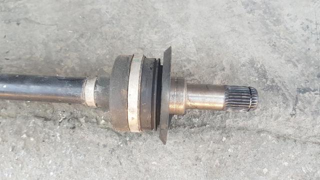 8664048 BMW Полуось задняя правая купить в Днепр