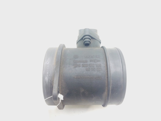 Sensor de fluxo (consumo) de ar, medidor de consumo M.A.F. - (Mass Airflow) 8670113 Volvo