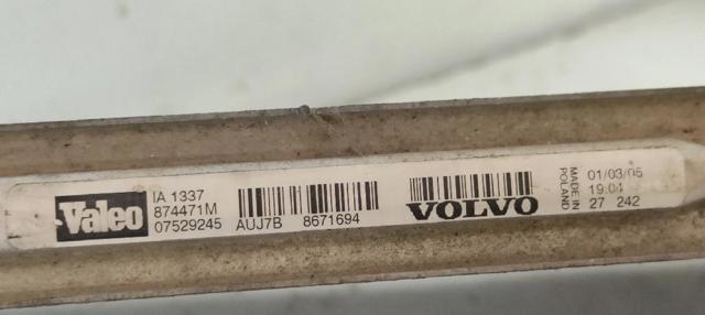 VOLVO 8671694 Радиатор интеркуллера в наличии Львов