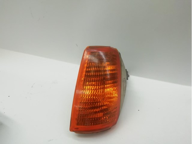 Luz dianteira esquerda para Volkswagen Polo Coupe 1.3 Cat 2G 867953049