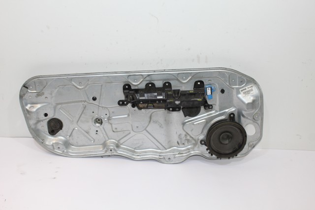 VOLVO 8679978 Рама двери передней левой в наличии Запорожье