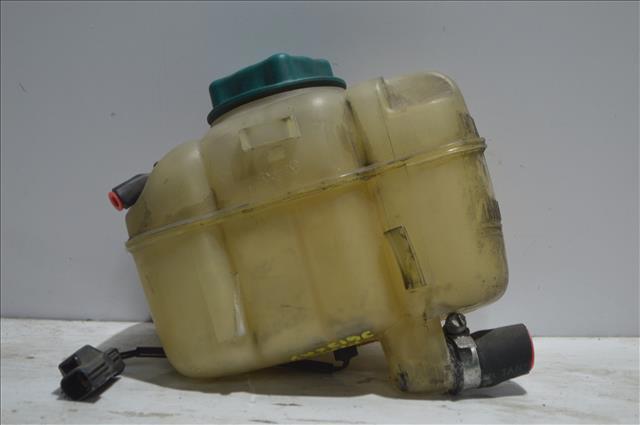 Tanque de expansão do sistema de esfriamento 8683455 VOLVO