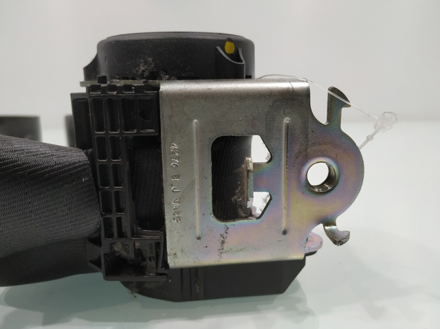 868857909R RENAULT Левый ремень безопасности купить в Черкассы