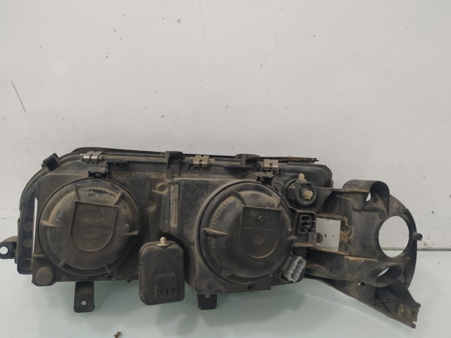 VOLVO 8693558 Правая фара в наличии Хмельницкий