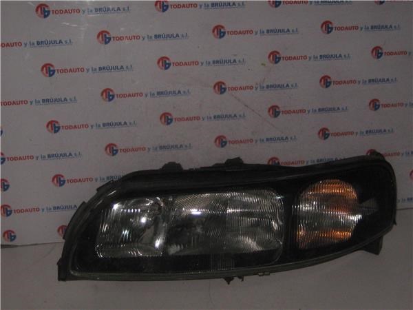 VOLVO 8693567 Левая фара в наличии Ровно