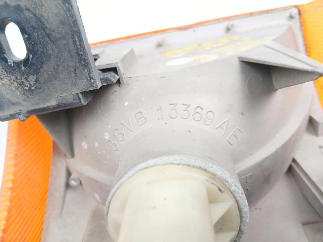 86VB13369AE Поворотник левый купить Ирпень
