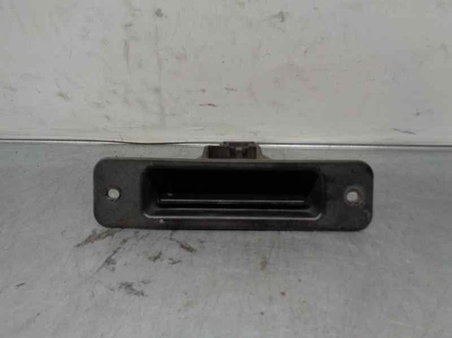 Puxador externo de tampa de porta-malas (de 3ª/5ª porta traseira) 8701R9 Peugeot/Citroen