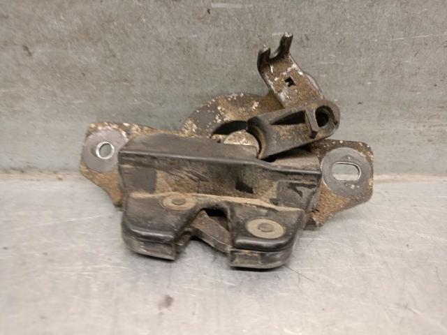 8726C7 PEUGEOT Замок двери задней правой распашной нижний купить в Сумы