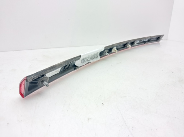 87310F1500 HYUNDAI Накладка крышки багажника купить в Ирпень