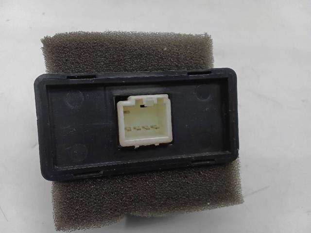 SSANG YONG 8737009000 в наличии Тернополь