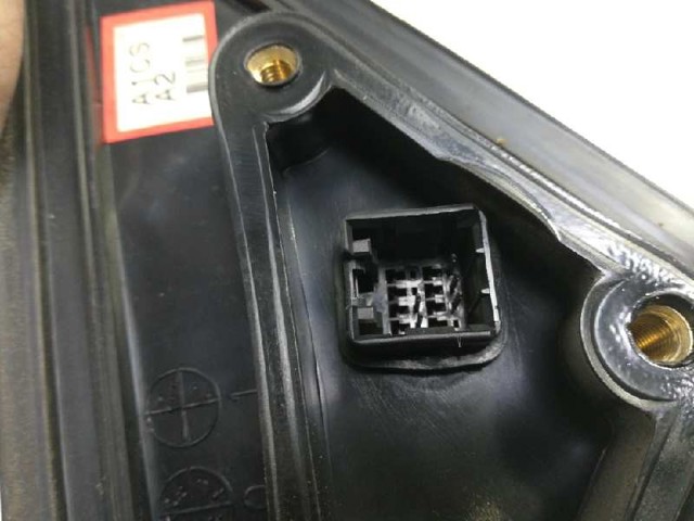 HYUNDAI 8760622300CA Правое зеркало в наличии Черкассы