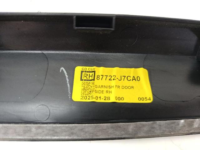 HYUNDAI 87722J7CA0 Молдинг двери передней правой нижний в наличии Днепр