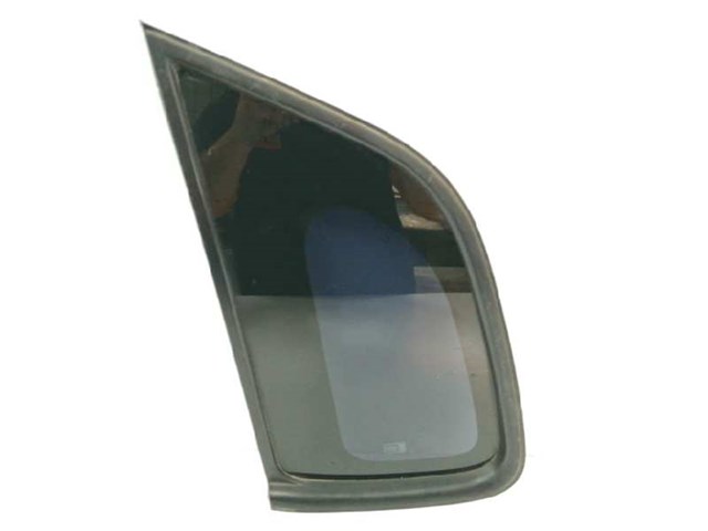 Vidro de carroçaria (da seção de bagagem) esquerdo 878102E000 Hyundai/Kia