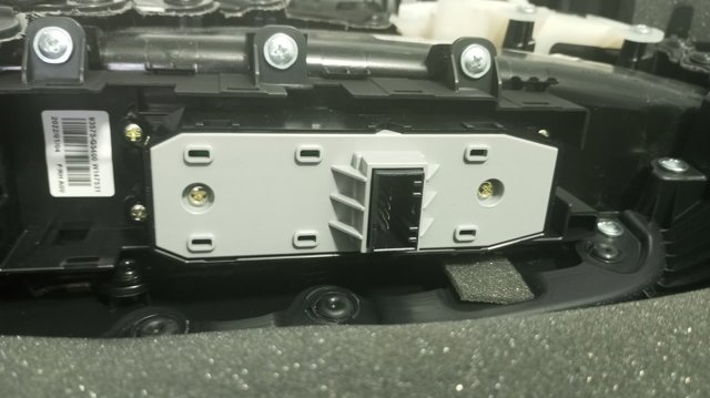 87820G5000 HYUNDAI купить в Хмельницкий