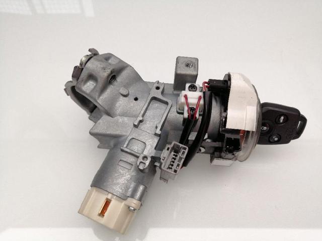 88215AJ000 SUBARU купить в Черкассы