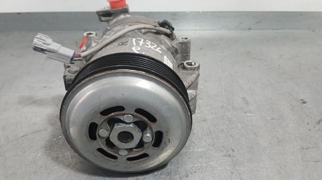 TOYOTA 8831002840 Компрессор кондиционера в наличии Павлоград