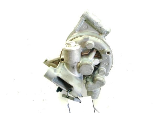 883100H030 TOYOTA Компрессор кондиционера купить в Киев