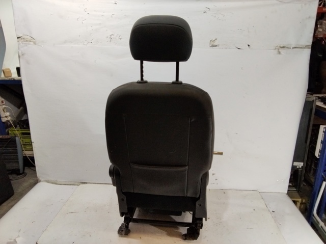 PEUGEOT 8846Y3 в наличии Ровно