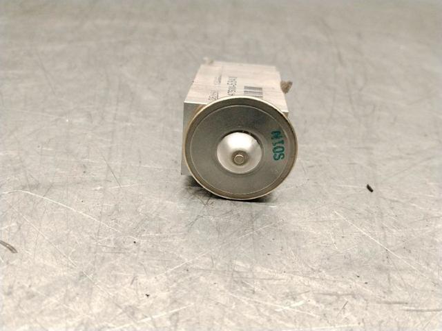 8851506140 Клапан TRV кондиционера купить Черкассы