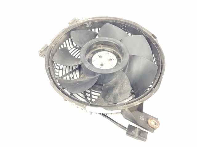 Ventilador (roda de aletas) do radiador de aparelho de ar condicionado 8859060100 Toyota