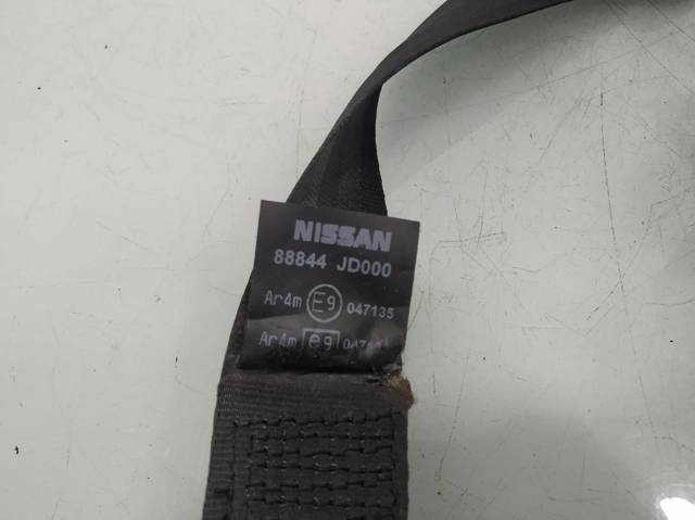 88844JD000 NISSAN Ремень безопасности задний центральный купить в Ирпень